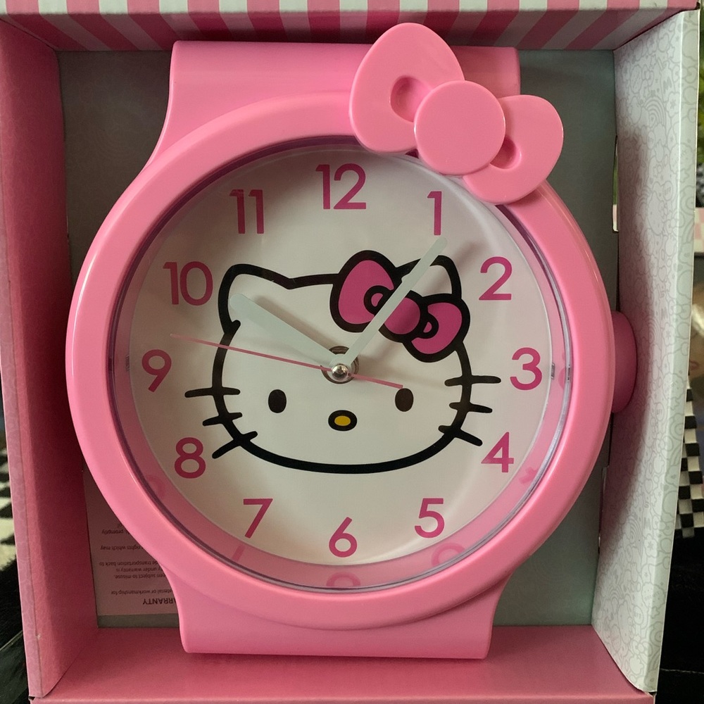 Hello Kitty Pink Table Top Clock